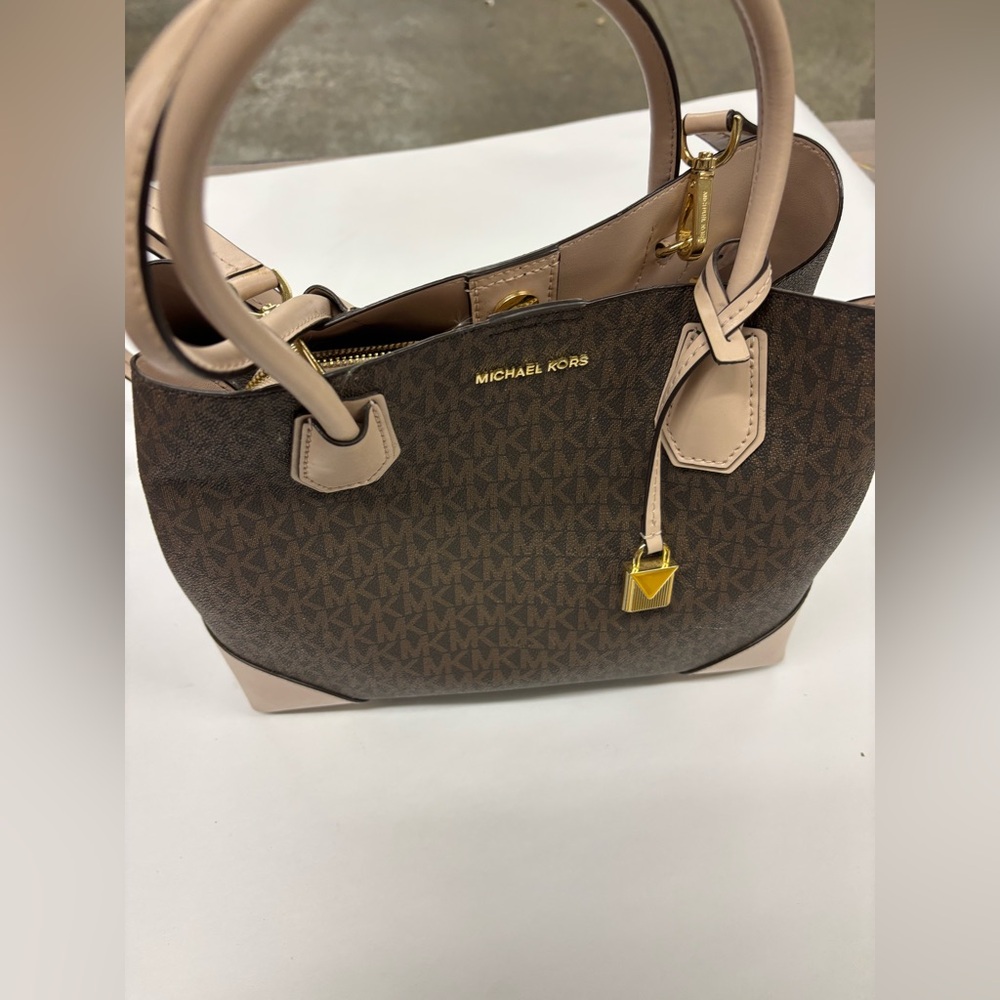 Michael Kors Signature Brown and Cream Satchel-EUC